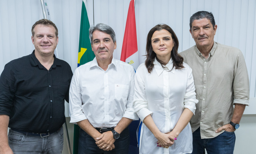 Portal Governo do Amapá - Tomam posse os novos membros do Conselho