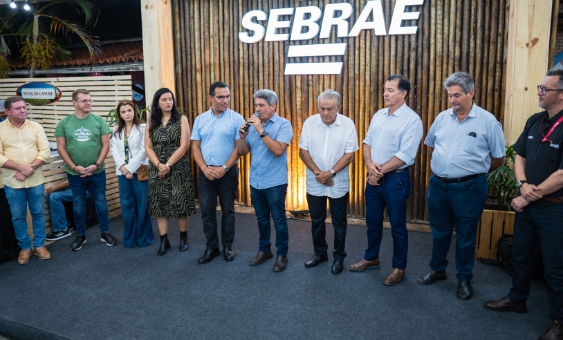 Agência Sebrae de Notícias Diretores do Sebrae recebem convidados e representantes do governo e do setor agropecuário para o maior evento do segmento no estado - Fotos: Julio Vasconcelos